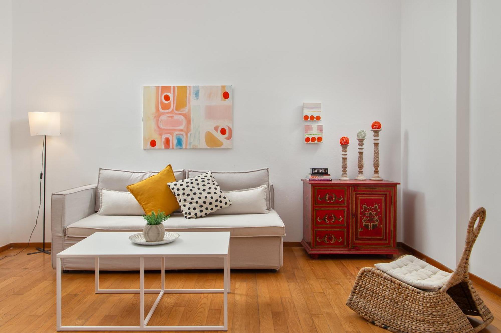 Seaview Comfy Flat In - Walk To Daire Ándros